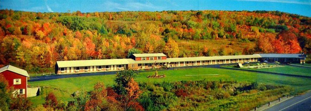 Ladd Brook Inn Pownal Buitenkant foto
