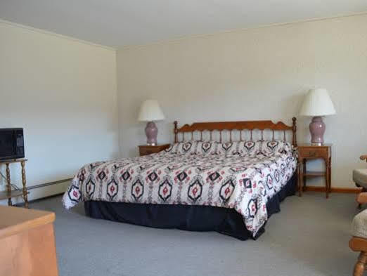 Ladd Brook Inn Pownal Buitenkant foto