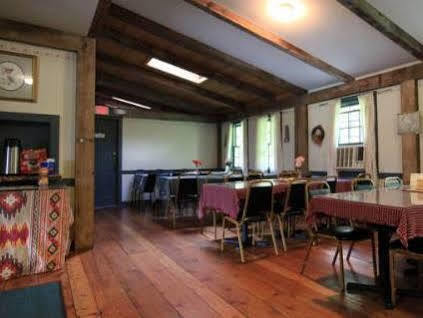 Ladd Brook Inn Pownal Buitenkant foto