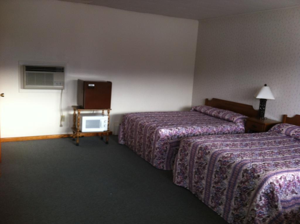 Ladd Brook Inn Pownal Buitenkant foto
